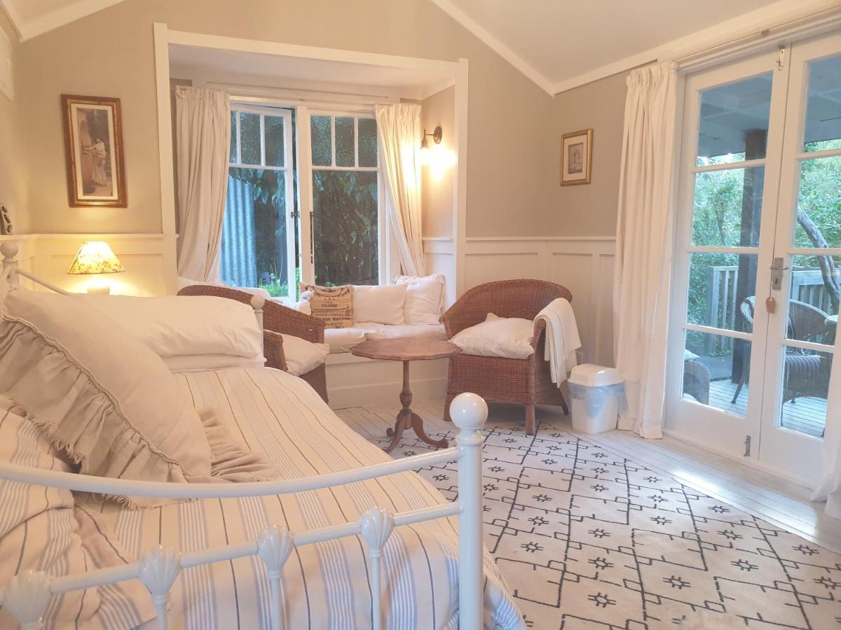 Cabins On Tudor Bed & Breakfast موتويكا المظهر الخارجي الصورة