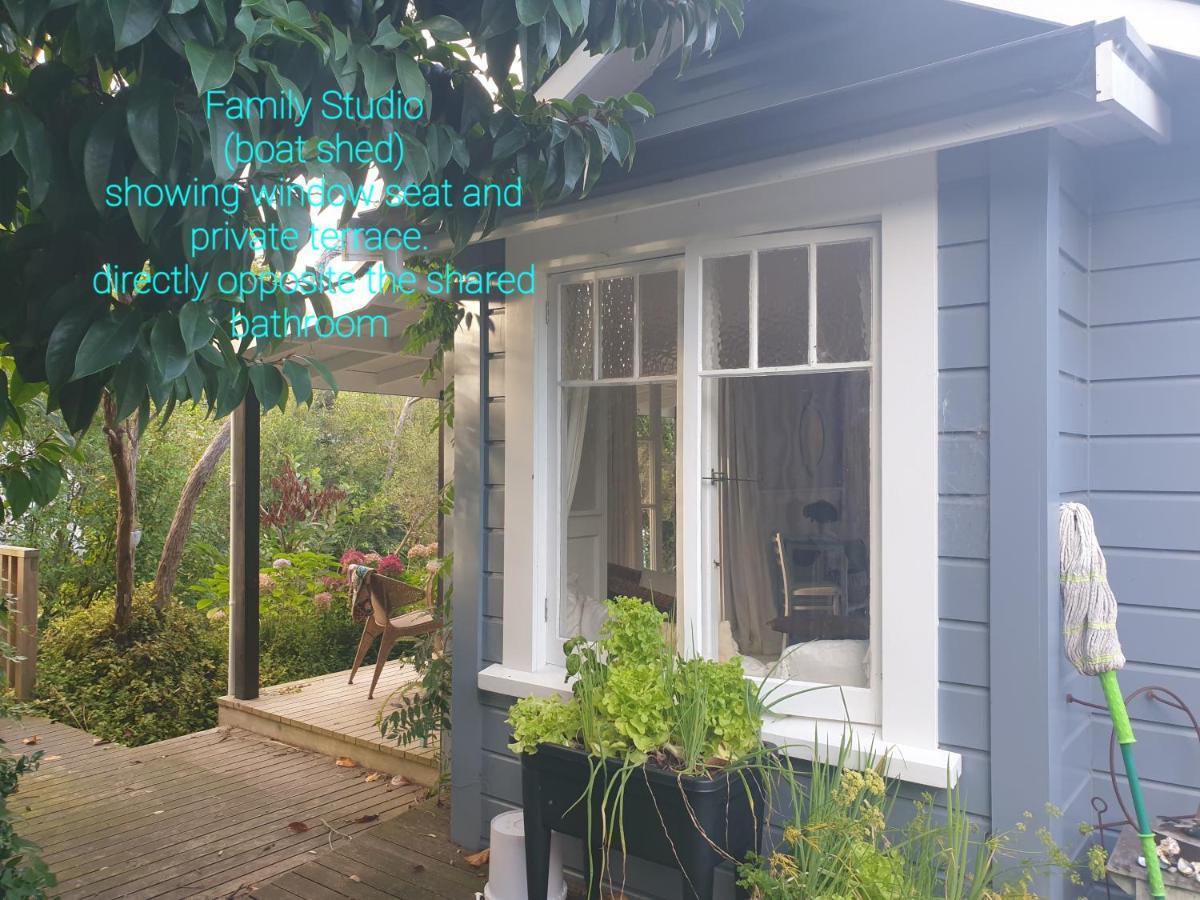 Cabins On Tudor Bed & Breakfast موتويكا المظهر الخارجي الصورة